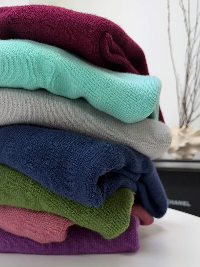 Joy Color 100% Wool Sweater